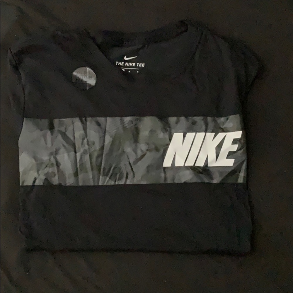 Nike Men’s Athletic T-Shirt - M